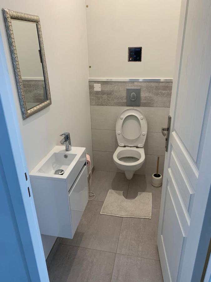 Loft Evasion , Parking Gratuit , 5 Min Auxerre Apartment Moneteau Luaran gambar